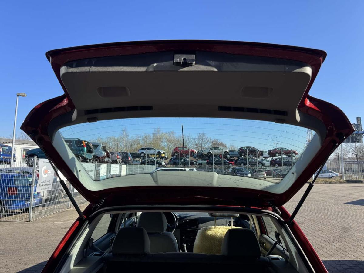 VW Golf 4 original Heckklappe mit Heckscheibe LC3K Canyonred Flie&szlig;heck Bj.2000